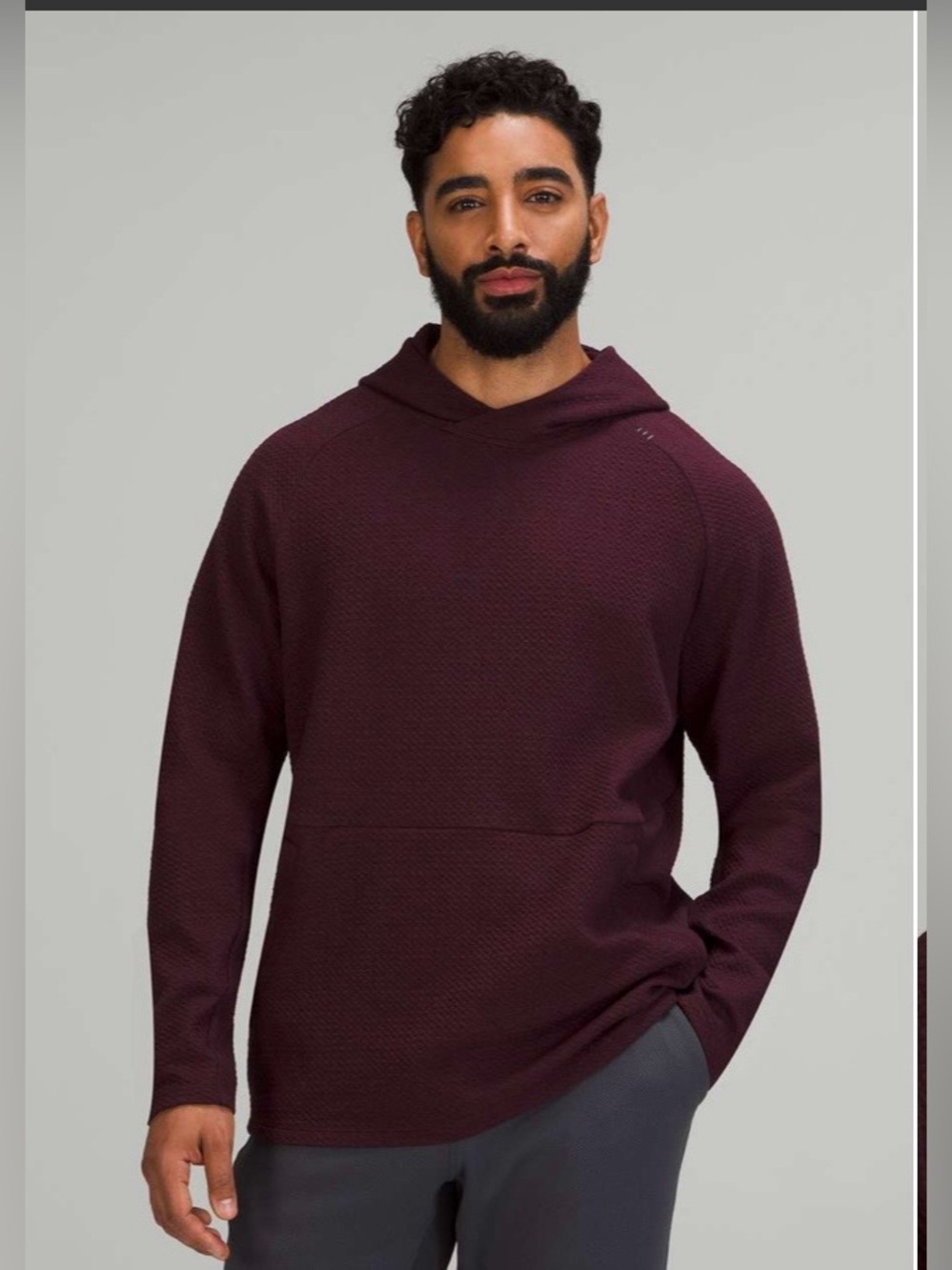 🍋Men’s Lululemon At Ease Hoodie size S heathered cassis/black🍋